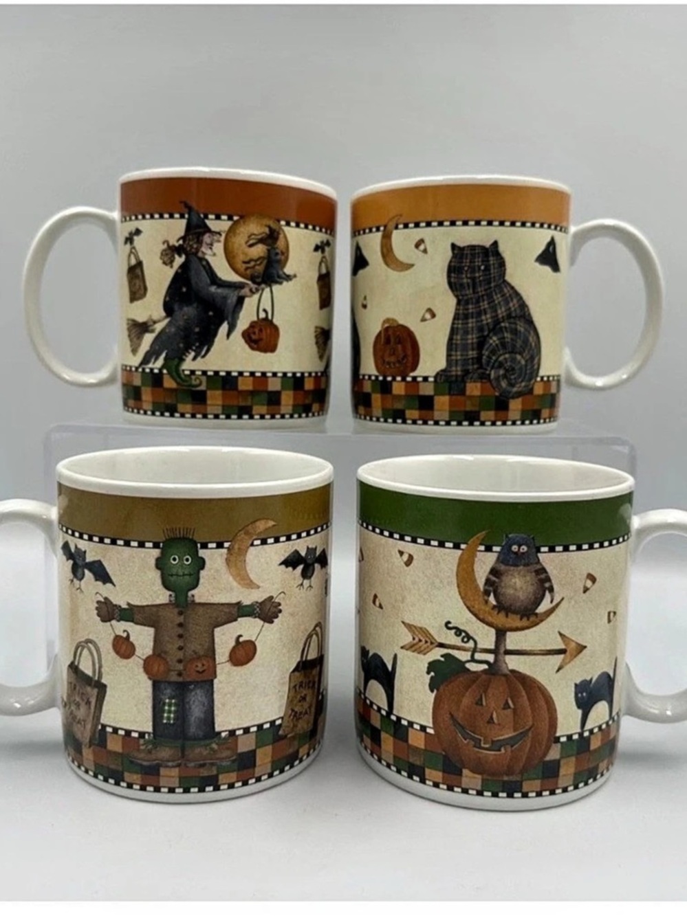 Sakura Debbie Mumm  
Halloween Mugs Set of 4 
Vintage